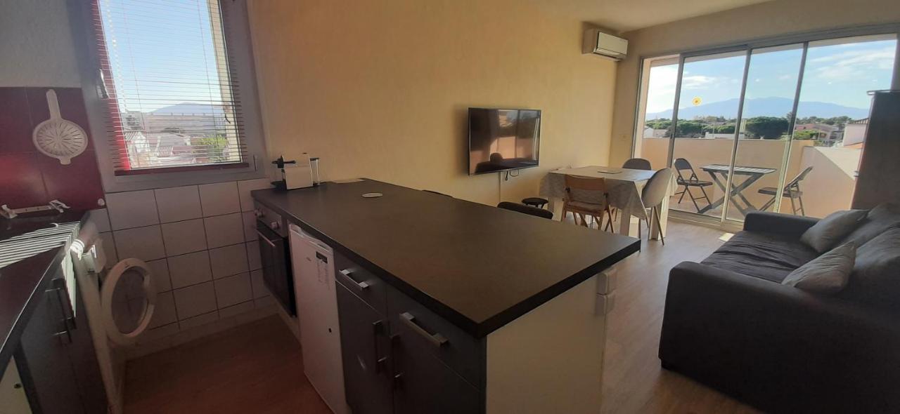 Residence De La Plage Appart A 2 Pas De La Plage Et Du Marche 圣西普里安 外观 照片